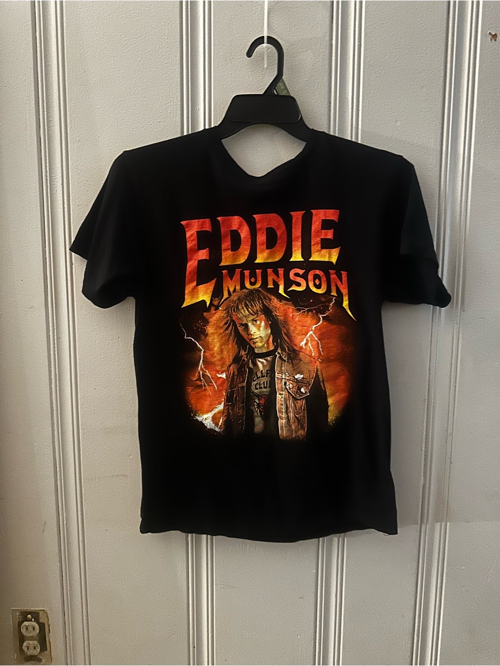 STRANGER THINGS EDDIE MUNSON GRAPHIC TSHIRT